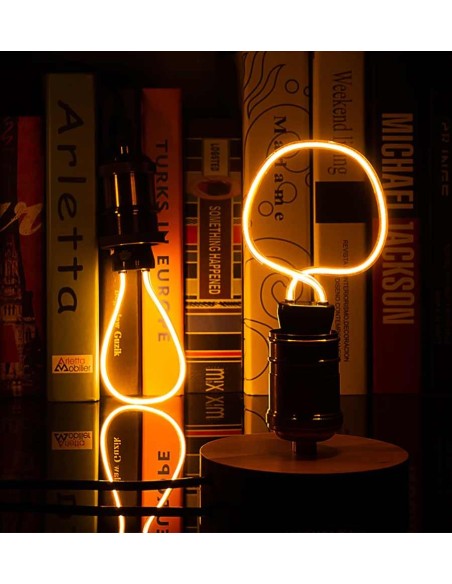 Пример свечения светодиодной филаментной лампы Geometric AP E27 4,5W 2300K