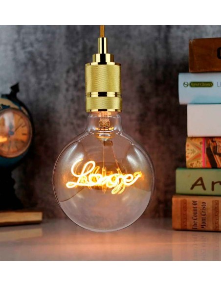 Пример свечения светодиодной филаментной лампы G125 Design LOVE E27 4W 2200K